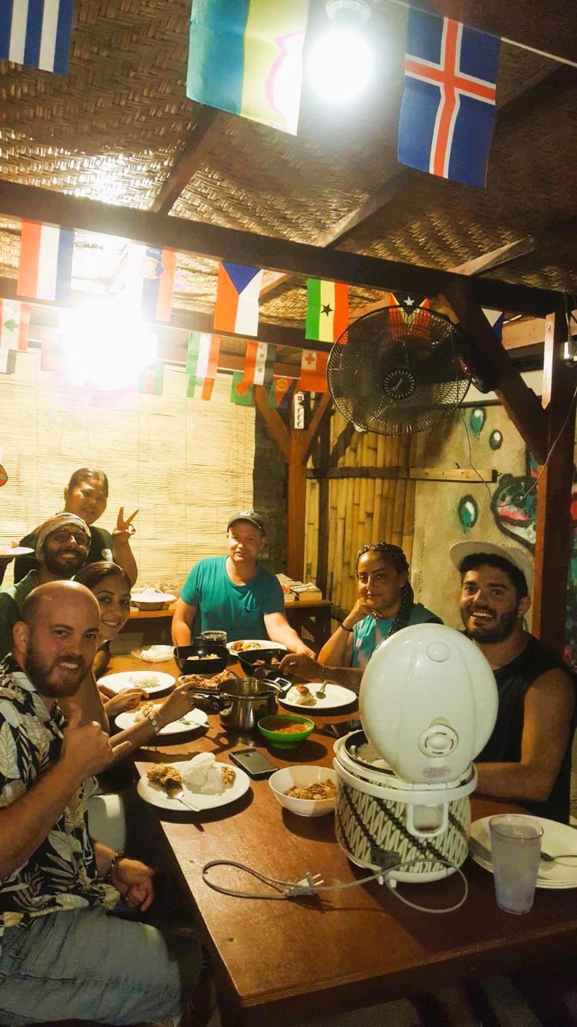 Good Vibes Bungalows Gili Trawangan Exteriör bild