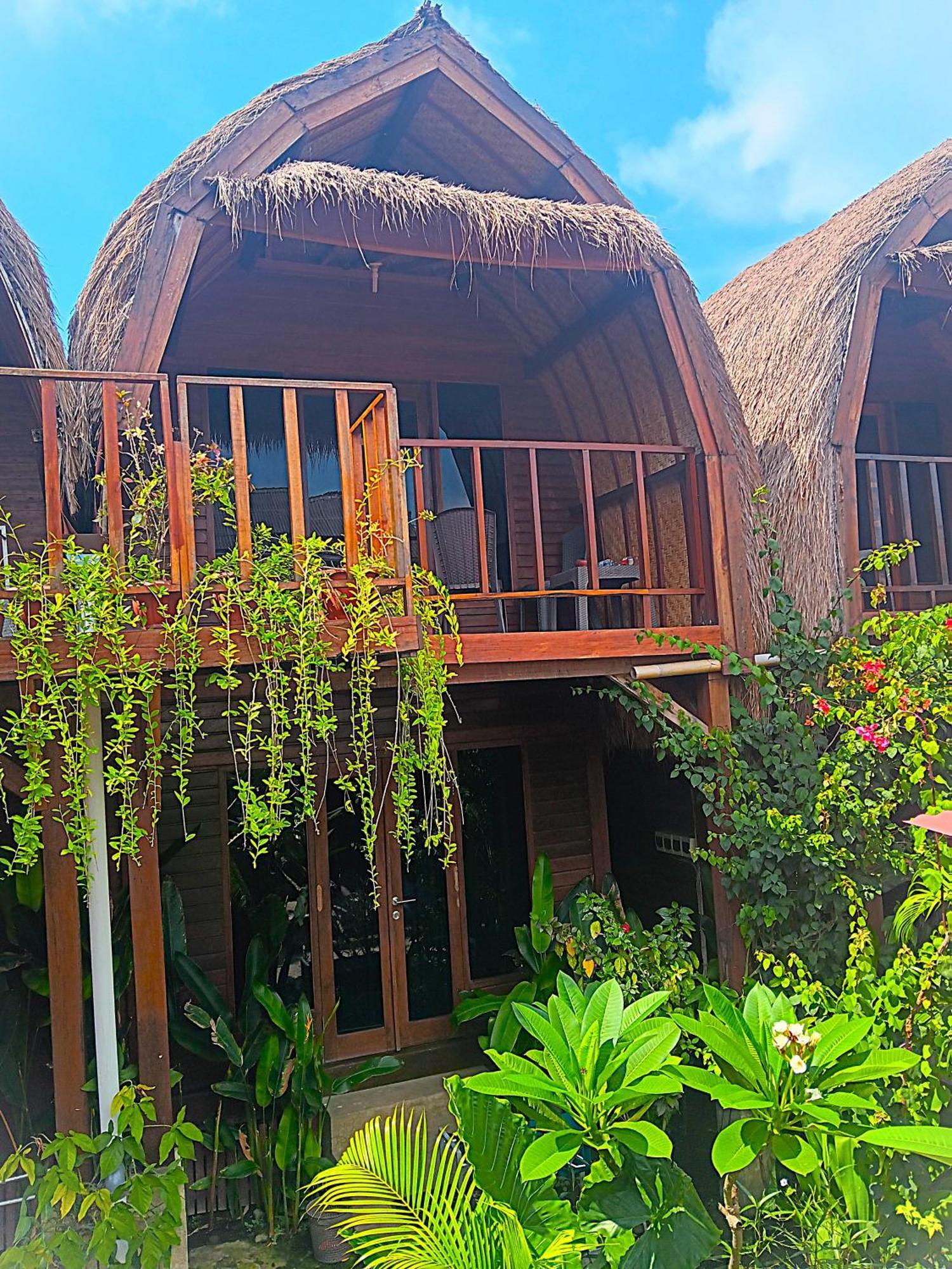 Good Vibes Bungalows Gili Trawangan Exteriör bild