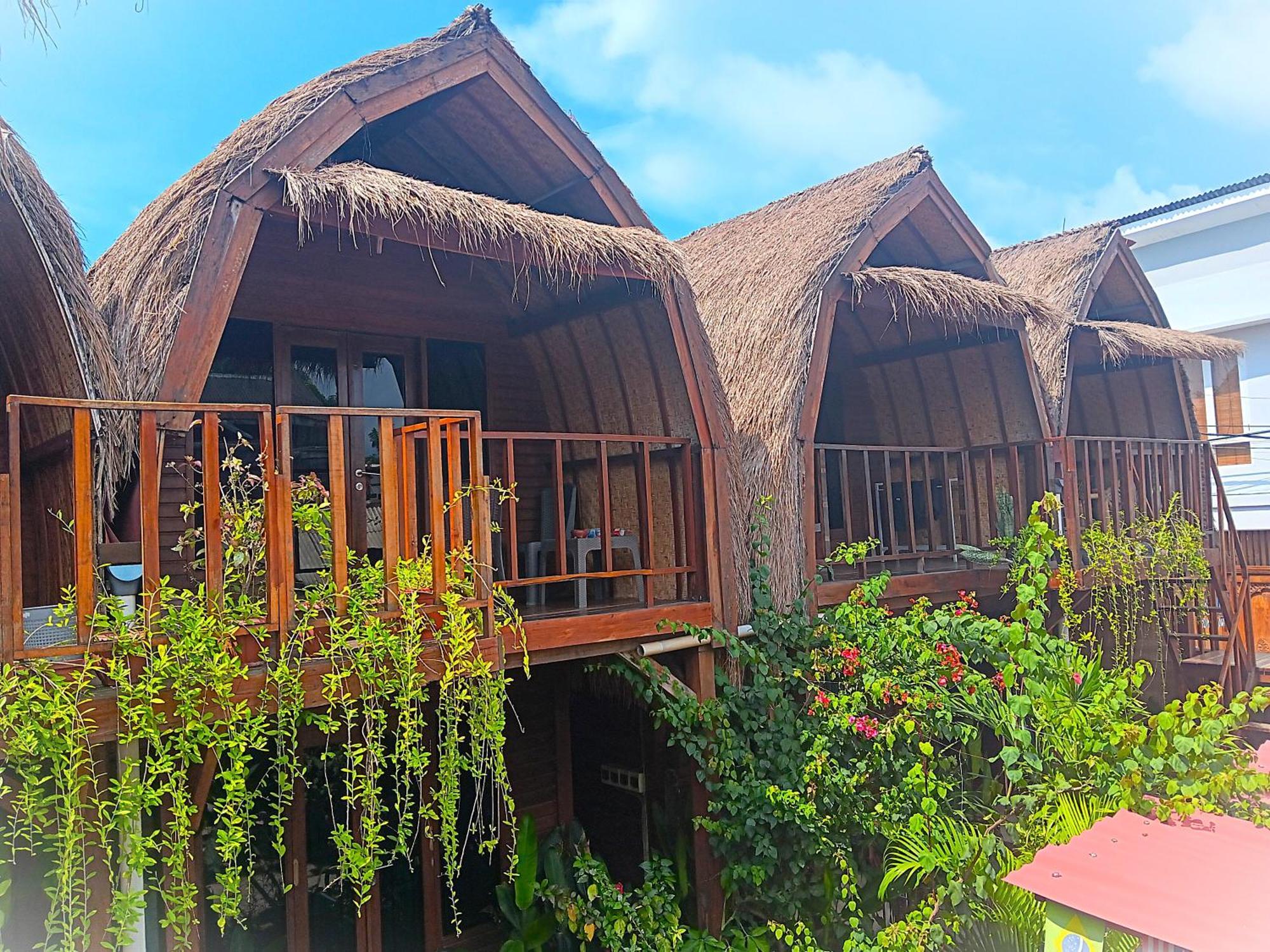 Good Vibes Bungalows Gili Trawangan Exteriör bild