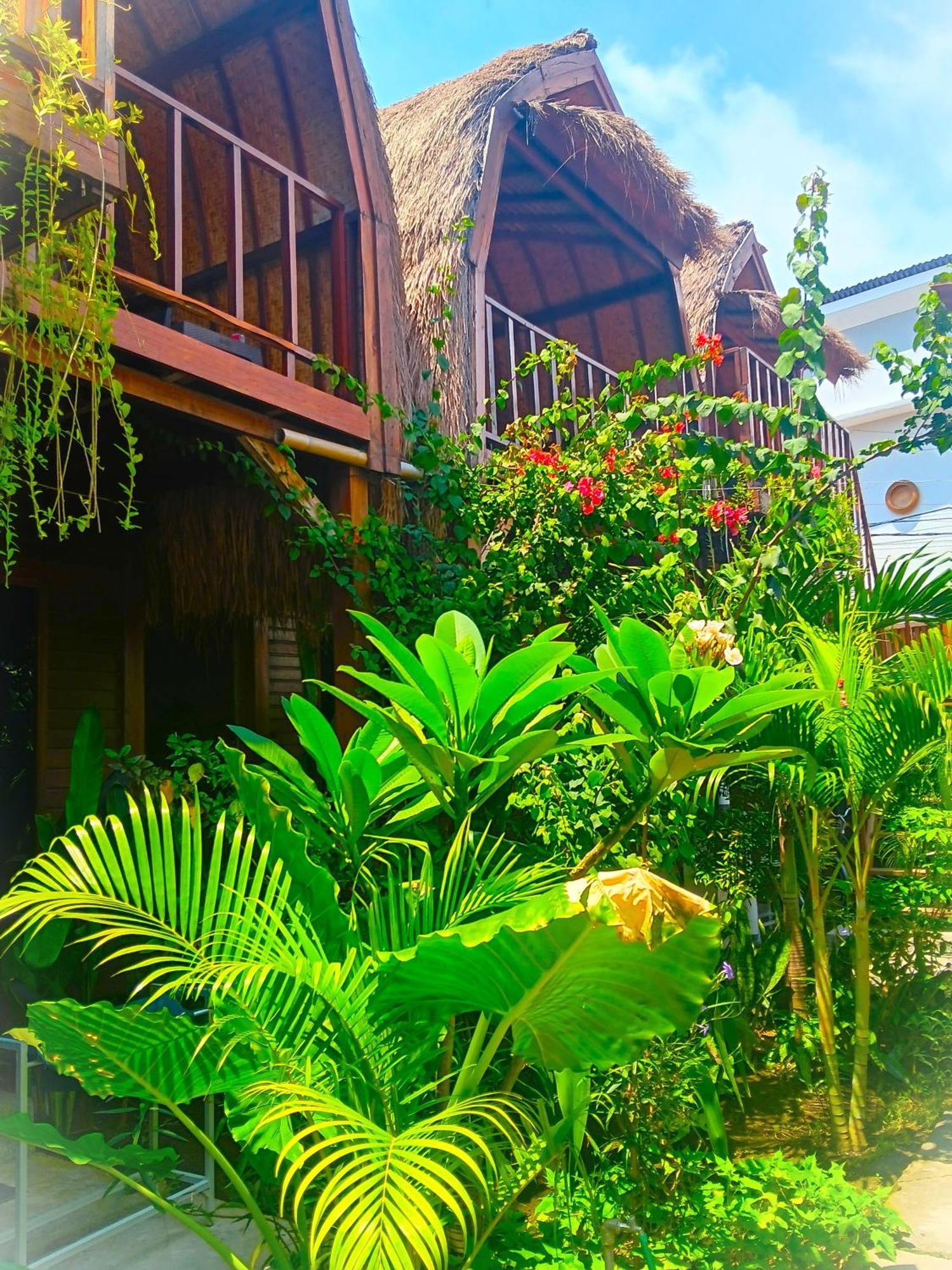 Good Vibes Bungalows Gili Trawangan Exteriör bild
