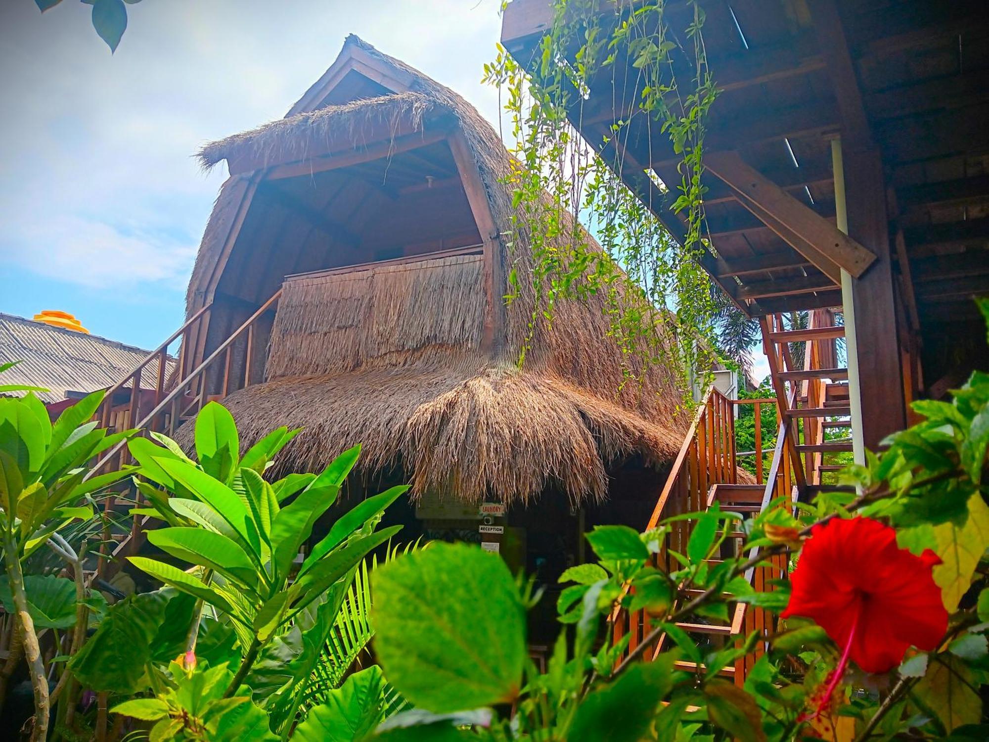 Good Vibes Bungalows Gili Trawangan Exteriör bild