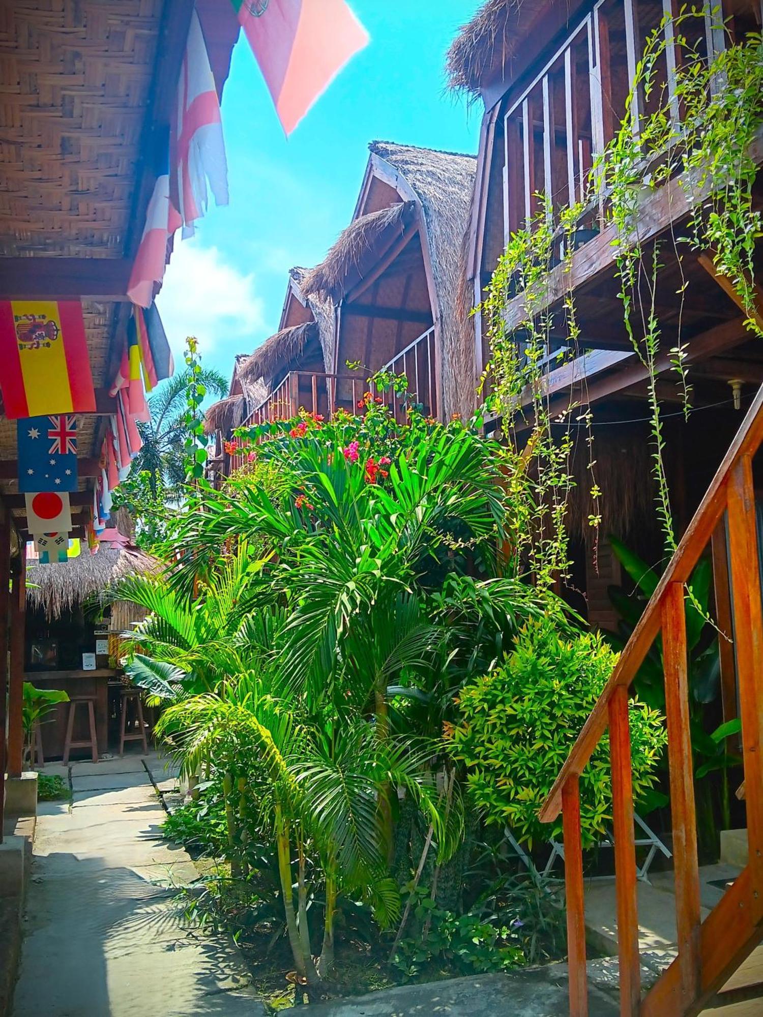 Good Vibes Bungalows Gili Trawangan Exteriör bild
